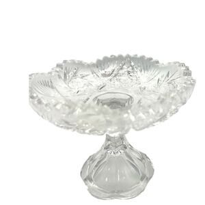 Crystal‎